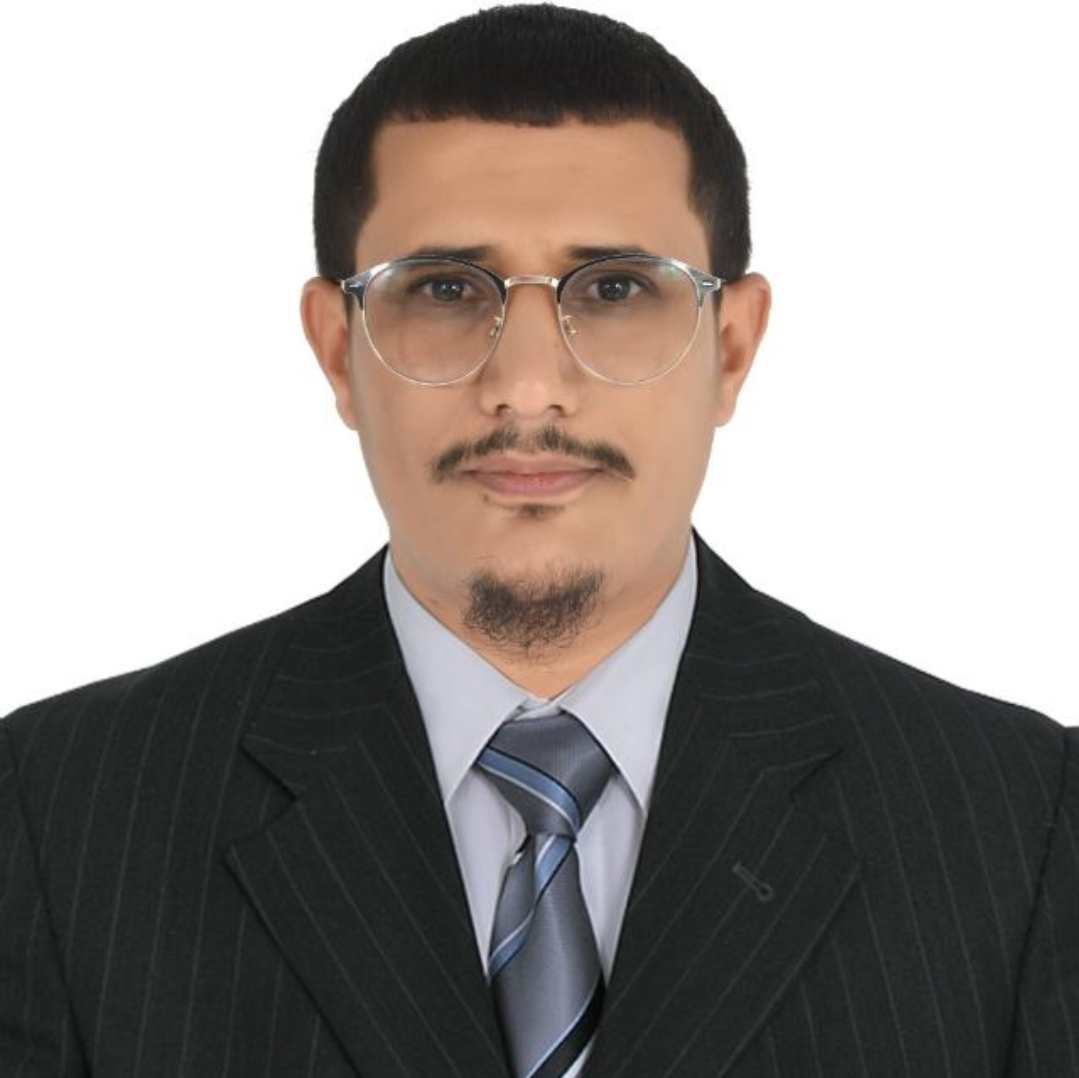 م/ وليد العشاري /المدير التنفيذي والمسؤل عن خدمة العملاء